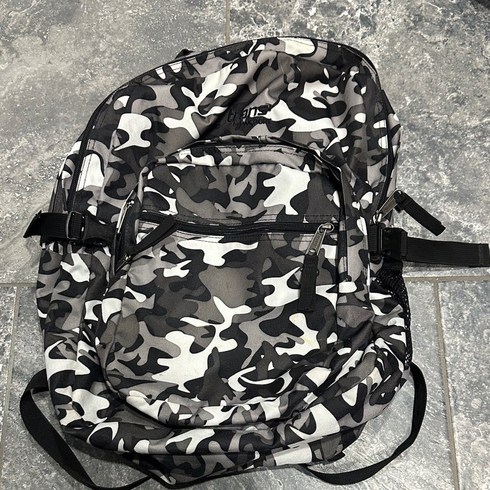 Trans by Jansport Stylish Camouflage Backpack